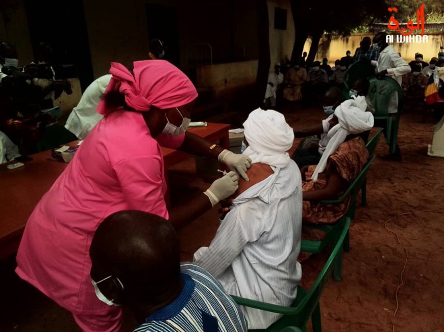 Tchad : faible taux de vaccination contre la COVID-19 Tchad : faible taux de vaccination contre la COVID-19