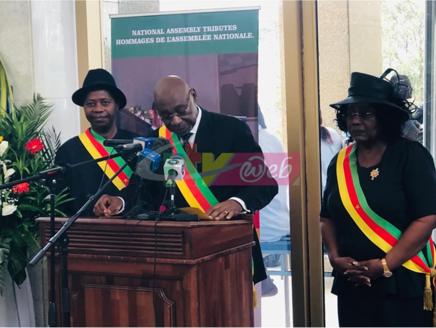 Cameroun : des obsèques officielles pour l’honorable Ndongo Essomba Cameroun : des obsèques officielles pour l’honorable Ndongo Essomba