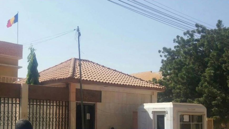 Un véhicule de l'ambassade du Tchad au Soudan braqué par des militaires non identifiés Un véhicule de l'ambassade du Tchad au Soudan braqué par des militaires non identifiés