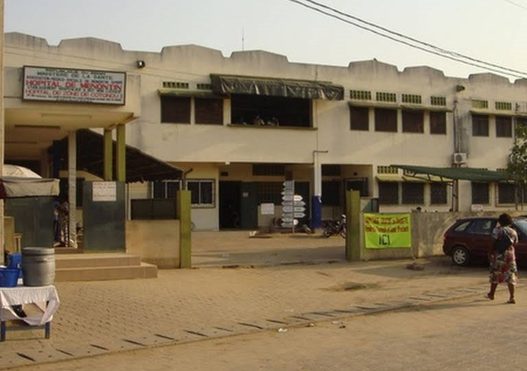 Bénin : des femmes et leurs bébés privés de liberté pour factures d’hôpital impayées