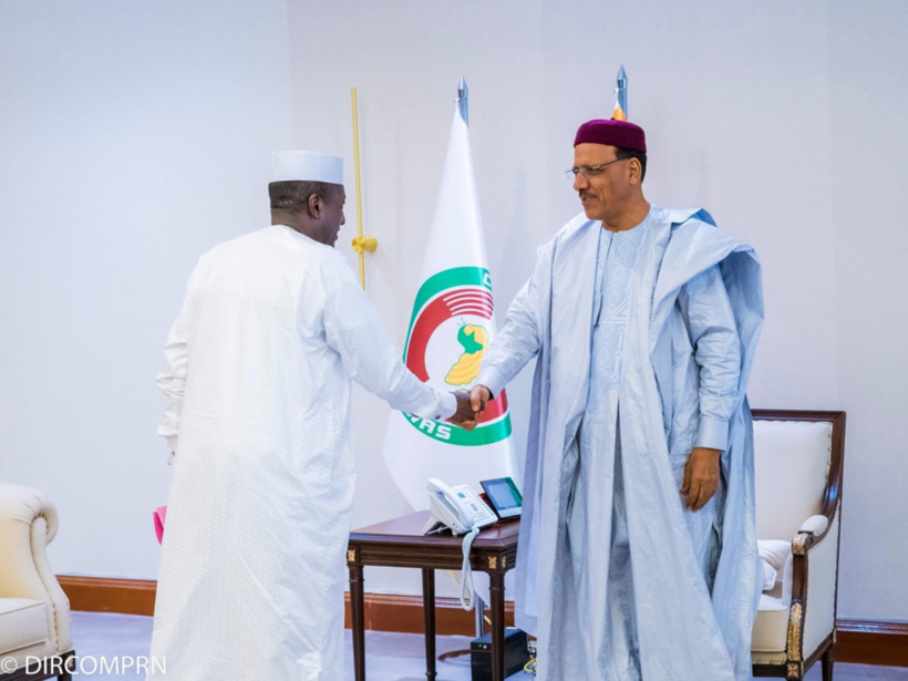 Niger : le président Bazoum a reçu l'ambassadeur du Tchad Niger : le président Bazoum a reçu l'ambassadeur du Tchad