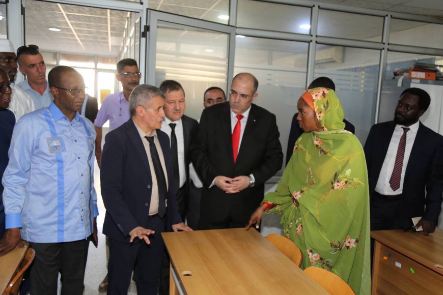 Tchad-Algérie : La ministre des Transports visite un établissement de contrôle technique à Alger Tchad-Algérie : La ministre des Transports visite un établissement de contrôle technique à Alger