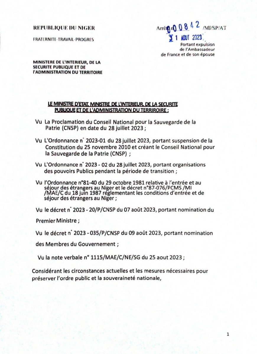 Niger : La junte signe un arrêté expulsant l’ambassadeur de France Niger : La junte signe un arrêté expulsant l’ambassadeur de France