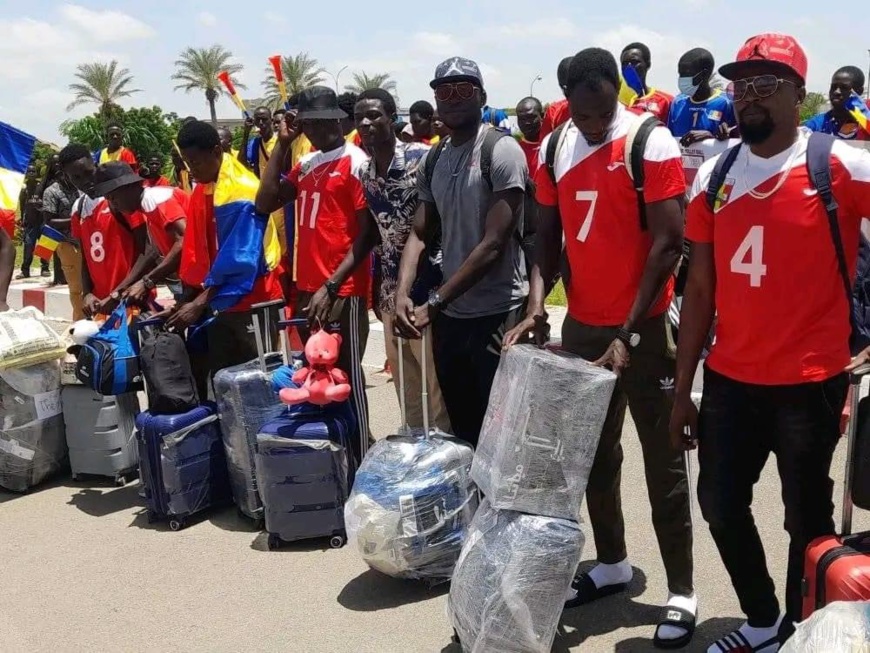 Retour triomphal des volleyeurs tchadiens après leur participation au championnat d'Afrique Retour triomphal des volleyeurs tchadiens après leur participation au championnat d'Afrique