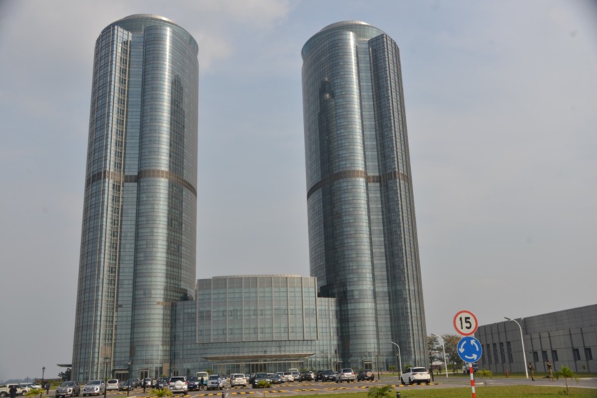 Une vue des 2 tours jumelles de Brazzaville