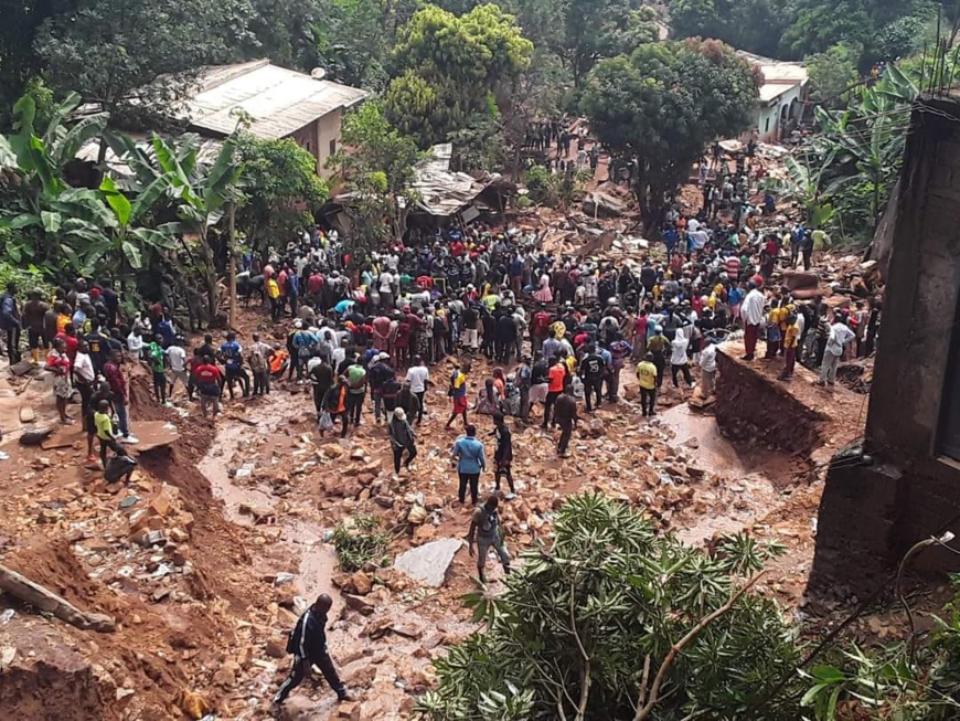 Cameroun : le bilan de la catastrophe de Yaoundé déjà à une trentaine de morts Cameroun : le bilan de la catastrophe de Yaoundé déjà à une trentaine de morts