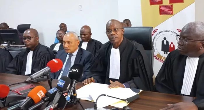 Guinée (Conakry) : le Barreau des avocats en colère après une gifle infligée à un avocat par un procureur