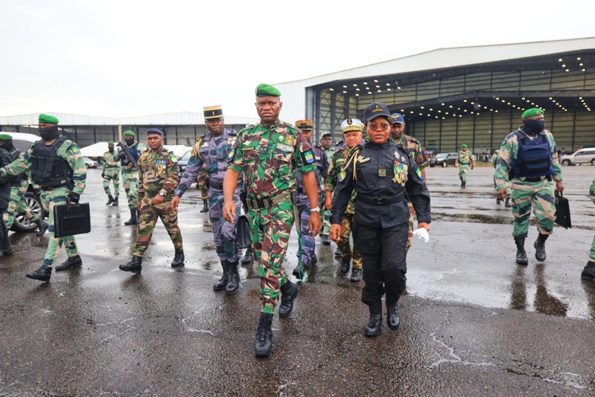 Rencontre entre le Président de la transition et les forces de défense et de sécurité du Gabon le 4 novembre 2023 à la Base aérienne 01 de Libreville© Présidence du Gabon