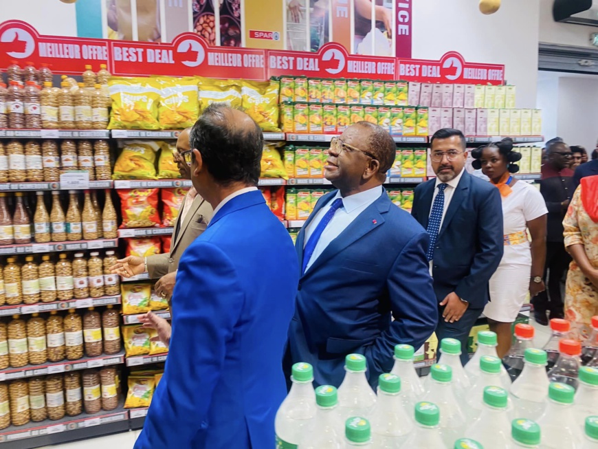 Cameroun : le Groupe DEE-LITE poursuit son expansion à Yaoundé Cameroun : le Groupe DEE-LITE poursuit son expansion à Yaoundé