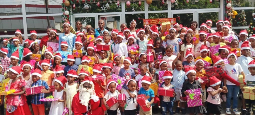 Cameroun : La magie de Noël s'est manifestée de manière incontestable au sein du prestigieux Musée Maritime de Douala Cameroun : La magie de Noël s'est manifestée de manière incontestable au sein du prestigieux Musée Maritime de Douala