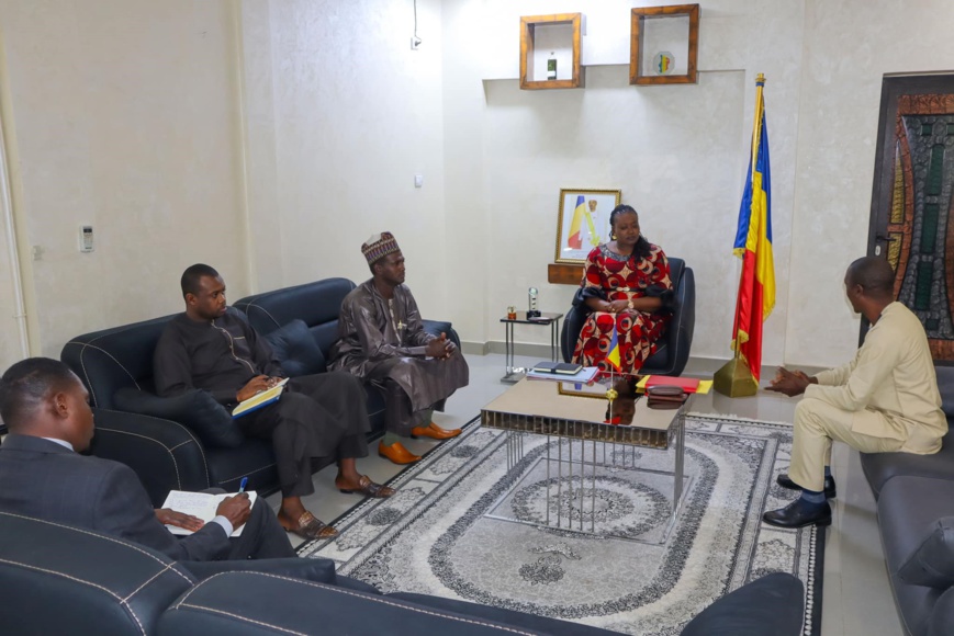 Tchad : Le ministère des Hydrocarbures scrute sur le projet de mise en place d’un cadre formel de réflexion pour soutien aux entreprises locales dans la participation aux travaux de maintenance programmée de la raffinerie Tchad : Le ministère des Hydrocarbures scrute sur le projet de mise en place d’un cadre formel de réflexion pour soutien aux entreprises locales dans la participation aux travaux de maintenance programmée de la raffinerie