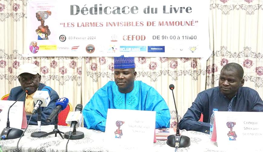 Littérature : Baidebné Joël Tchocké dévoile son roman 'Les larmes invisibles de Mamouné' Littérature : Baidebné Joël Tchocké dévoile son roman 'Les larmes invisibles de Mamouné'