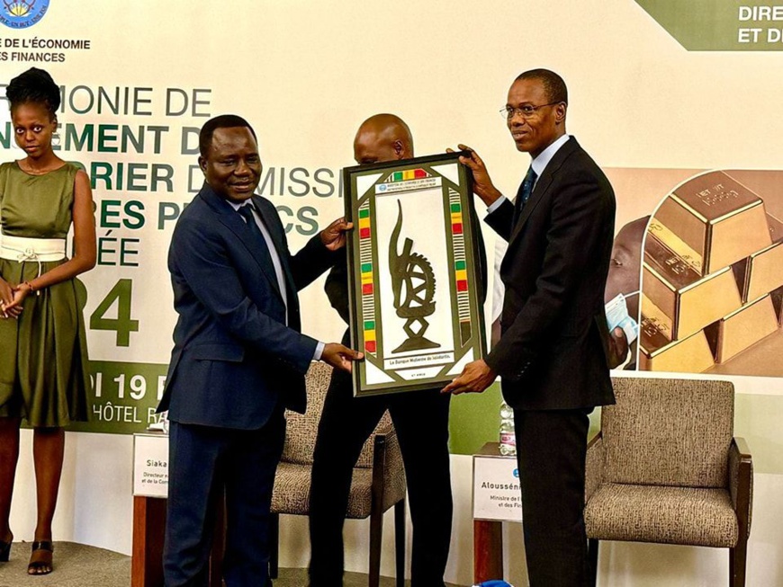 Mali : le pays veut mobiliser 1 443 milliards de FCFA sur le marché financier régional en 2024 Mali : le pays veut mobiliser 1 443 milliards de FCFA sur le marché financier régional en 2024