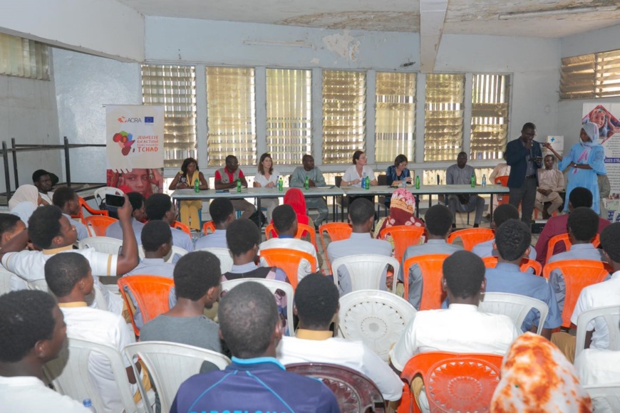 Comment l'ASJT promeut la paix à travers les clubs des ambassadeurs