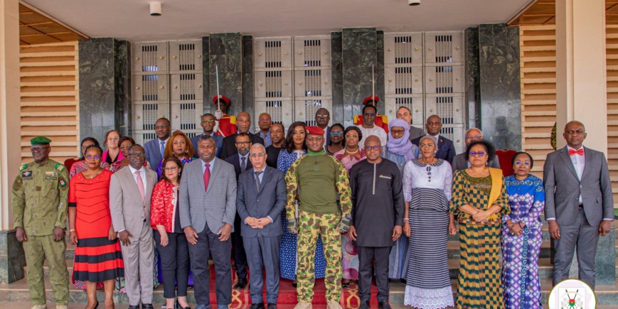 Burkina : le président de la Transition reçoit une délégation du comité de pilotage du SWEDD Burkina : le président de la Transition reçoit une délégation du comité de pilotage du SWEDD