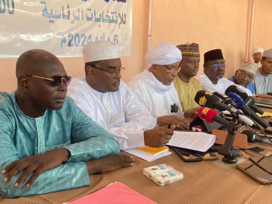 Tchad : les 10 candidats écartés de l'élection présidentielle haussent le ton Tchad : les 10 candidats écartés de l'élection présidentielle haussent le ton