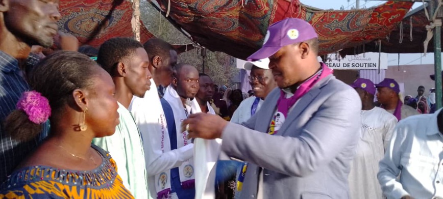 Tchad : Des ex-militants des Transformateurs rallient le MPS via le bureau de soutien Avenir Solidaire dans le 7ème arrondissement Tchad : Des ex-militants des Transformateurs rallient le MPS via le bureau de soutien Avenir Solidaire dans le 7ème arrondissement