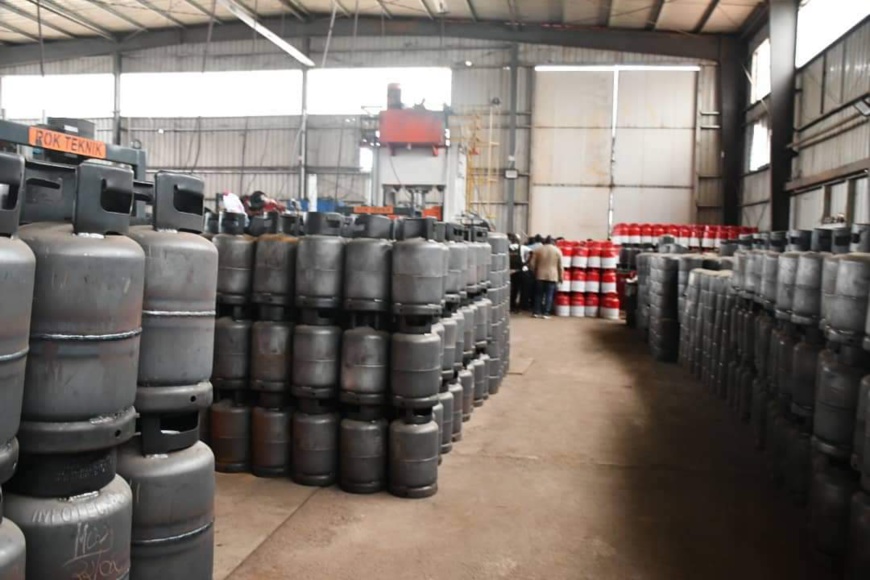 Cameroun : un centre d’enfûtage frauduleux de gaz domestique démantelé à Yaoundé Cameroun : un centre d’enfûtage frauduleux de gaz domestique démantelé à Yaoundé