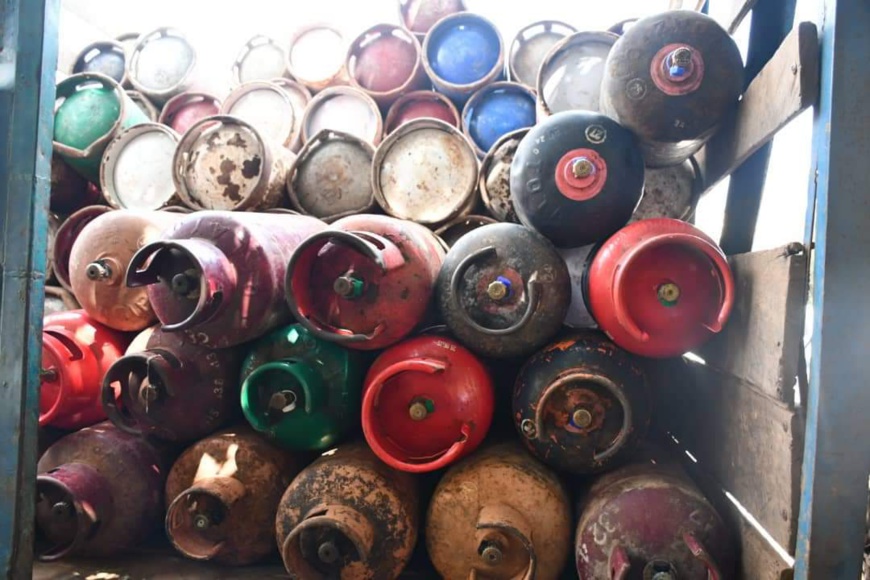 Cameroun : un centre d’enfûtage frauduleux de gaz domestique démantelé à Yaoundé Cameroun : un centre d’enfûtage frauduleux de gaz domestique démantelé à Yaoundé