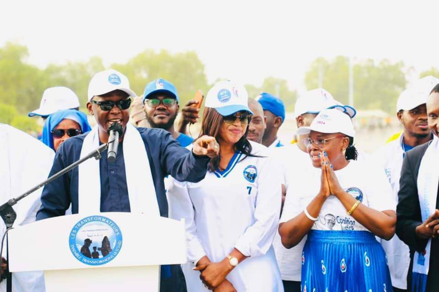 Présidentielle au Tchad : Le Candidat de la Justice et la Légalité, Masra Succès a donné un discours à Sarh Présidentielle au Tchad : Le Candidat de la Justice et la Légalité, Masra Succès a donné un discours à Sarh