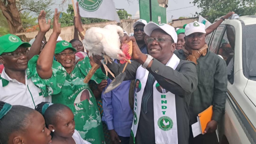 Présidentielle au Tchad : La ville de Sarh a accueilli Pahimi Padacké Albert avec une averse, « signe de bénédiction » Présidentielle au Tchad : La ville de Sarh a accueilli Pahimi Padacké Albert avec une averse, « signe de bénédiction »