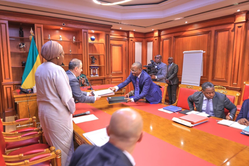 Gabon : l'État rachète la société Sucaf Gabon pour assurer la production du sucre Gabon : l'État rachète la société Sucaf Gabon pour assurer la production du sucre