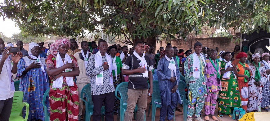 Présidentielle au Tchad: La candidate Lydie Beassemda s'engage avec des associations et des groupes à Koumra Présidentielle au Tchad: La candidate Lydie Beassemda s'engage avec des associations et des groupes à Koumra
