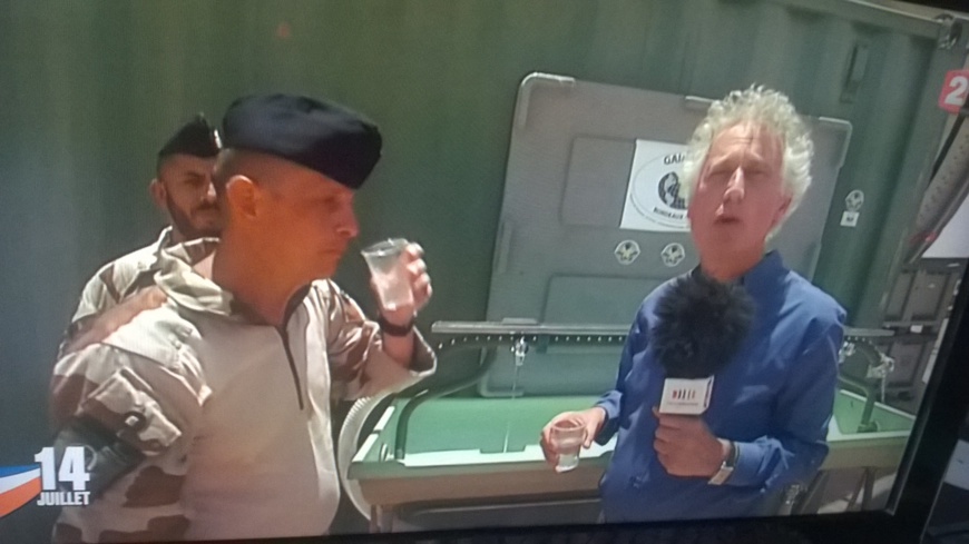 Niger: l'armée française s'adapte à la réalité en comptant sur l'eau de forage Niger: l'armée française s'adapte à la réalité en comptant sur l'eau de forage