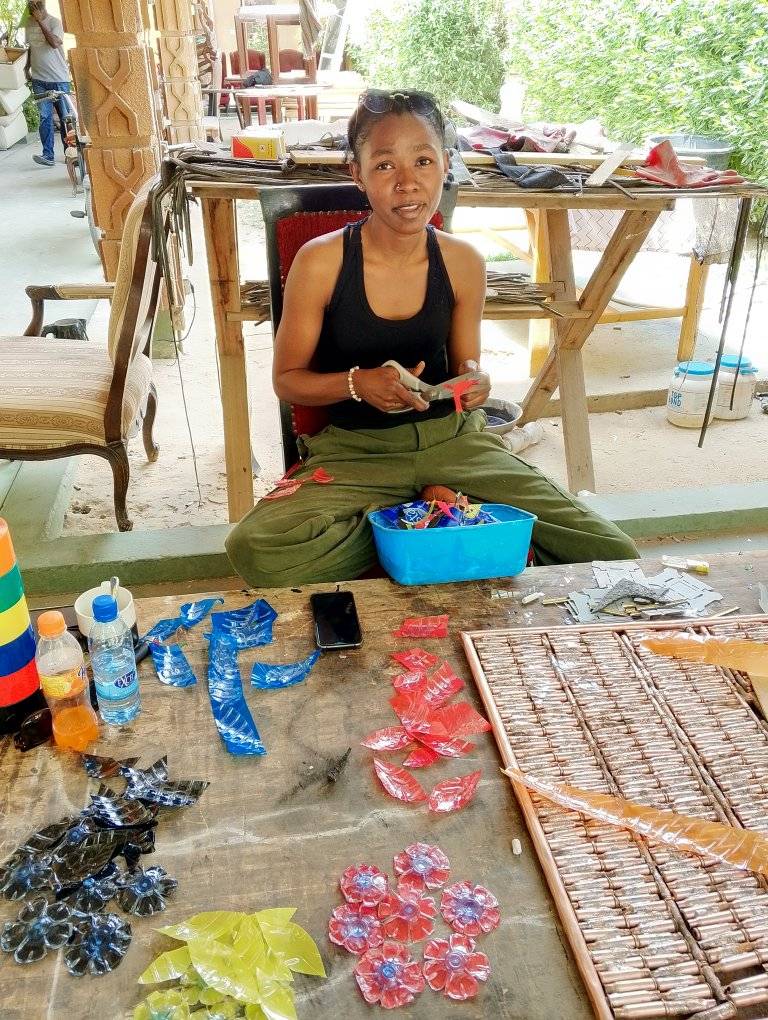 Tchad - Kdi Dream : Une créatrice visionnaire Tchadienne qui sublime les déchets en art