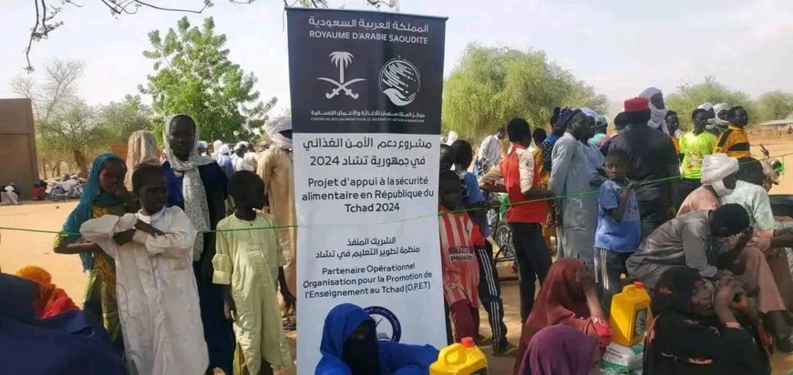 Tchad : Le Centre du Roi Salman a remis des dons de vivres à la population vulnérable de la sous-préfecture de Baro