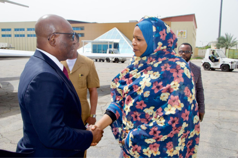 Tchad : une délégation équato-guinéenne conduite par le chef de la diplomatie à N’Djamena Tchad : une délégation équato-guinéenne conduite par le chef de la diplomatie à N’Djamena