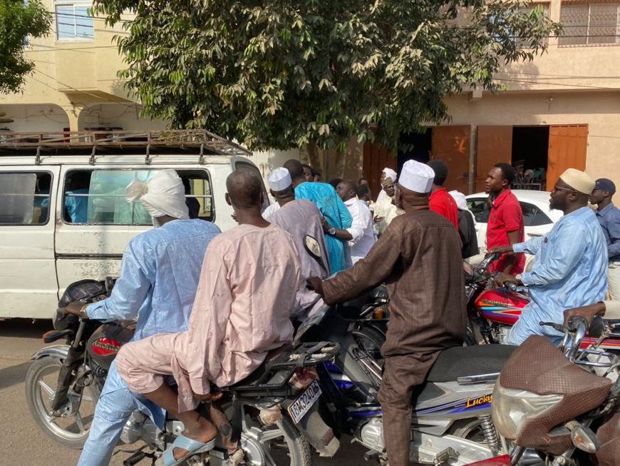 Tchad : à N’Djamena, conduite imprudente des apprentis chauffeurs de minibus Tchad : à N’Djamena, conduite imprudente des apprentis chauffeurs de minibus