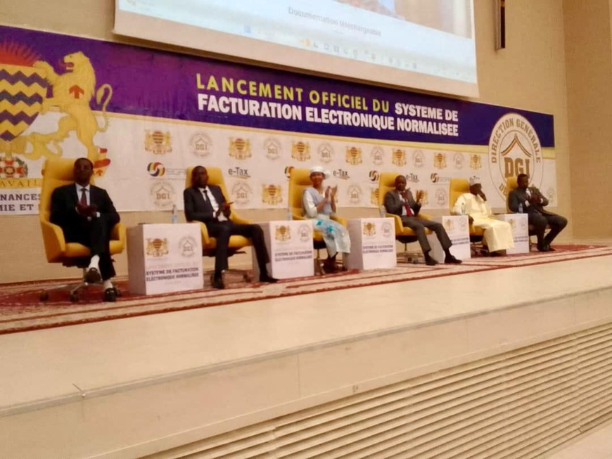 Tchad : le ministre des Finances invite les entreprises à intégrer le système de facturation électronique normalisé Tchad : le ministre des Finances invite les entreprises à intégrer le système de facturation électronique normalisé