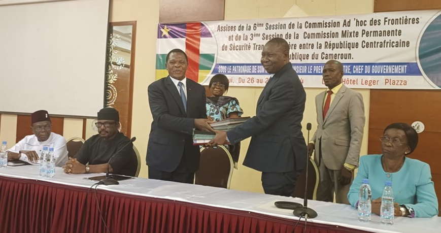 Cameroun-RCA : la réunion de la commission transfrontalière s’est tenue à Bangui Cameroun-RCA : la réunion de la commission transfrontalière s’est tenue à Bangui