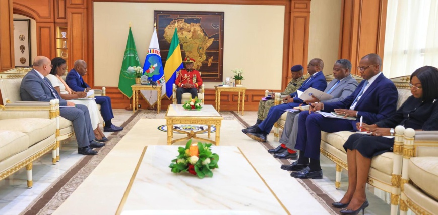 Gabon : le président de la Transition échange avec le DG de l’OIT sur l’employabilité des jeunes