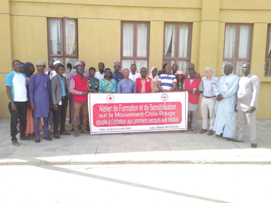 Tchad : La Croix Rouge initie les professionnels des médias aux premiers secours Tchad : La Croix Rouge initie les professionnels des médias aux premiers secours