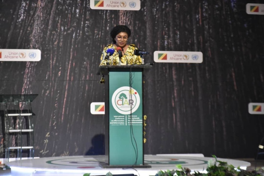 La ministre Rosalie Matondo à l'ouverture des travaux La ministre Rosalie Matondo à l'ouverture des travaux