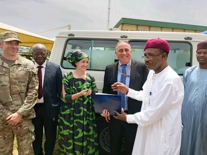 Tchad : les Etats-Unis offrent un don d'une ambulance à l'hôpital de la Tandjilé