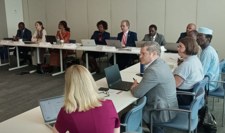 Une vue de quelques intervenants, représentants des organisations internationales (ONU, MAEP, CEA, FAO, OPHI, etc.) Une vue de quelques intervenants, représentants des organisations internationales (ONU, MAEP, CEA, FAO, OPHI, etc.)