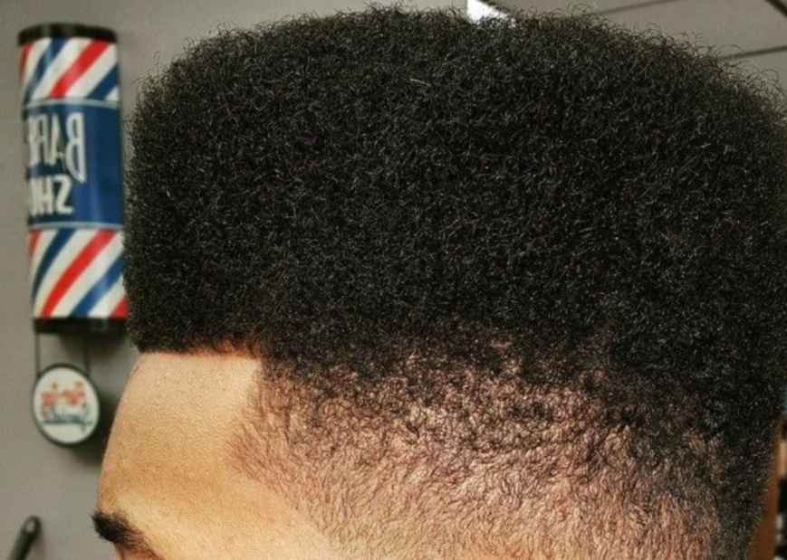 Tchad : La nouvelle mode des cheveux touffus chez les jeunes Tchad : La nouvelle mode des cheveux touffus chez les jeunes