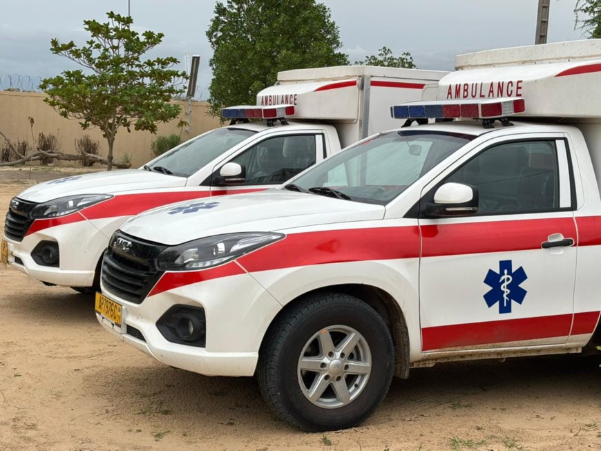 Tchad : Remise de deux ambulances médicalisées à la délégation sanitaire de la province du Barh Elgazel Tchad : Remise de deux ambulances médicalisées à la délégation sanitaire de la province du Barh Elgazel