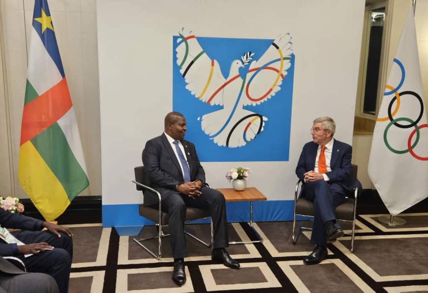 RCA : rencontre entre le président de la République et le président du CIO à Paris RCA : rencontre entre le président de la République et le président du CIO à Paris