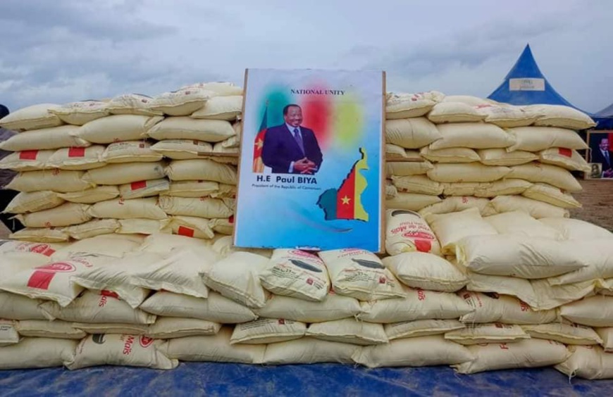 Cameroun : Le Président Paul Biya apporte un soutien substantiel aux réfugiés nigérians à l’Extrême-Nord Cameroun : Le Président Paul Biya apporte un soutien substantiel aux réfugiés nigérians à l’Extrême-Nord