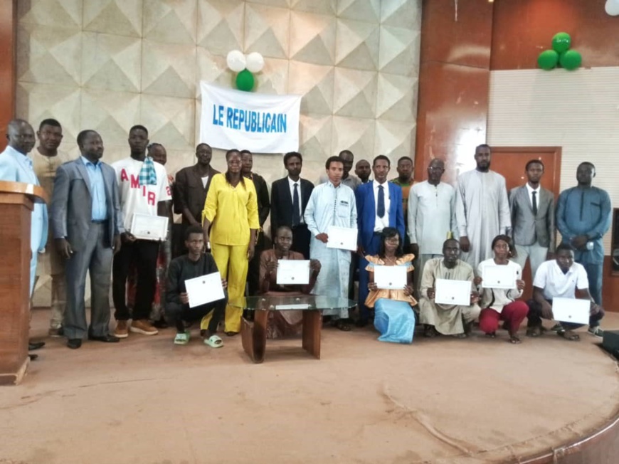 Tchad - N'Djaména : Le Parti Républicain lutte contre l'analphabétisme numérique et offre des perspectives d'avenir à la jeunesse Tchad - N'Djaména : Le Parti Républicain lutte contre l'analphabétisme numérique et offre des perspectives d'avenir à la jeunesse