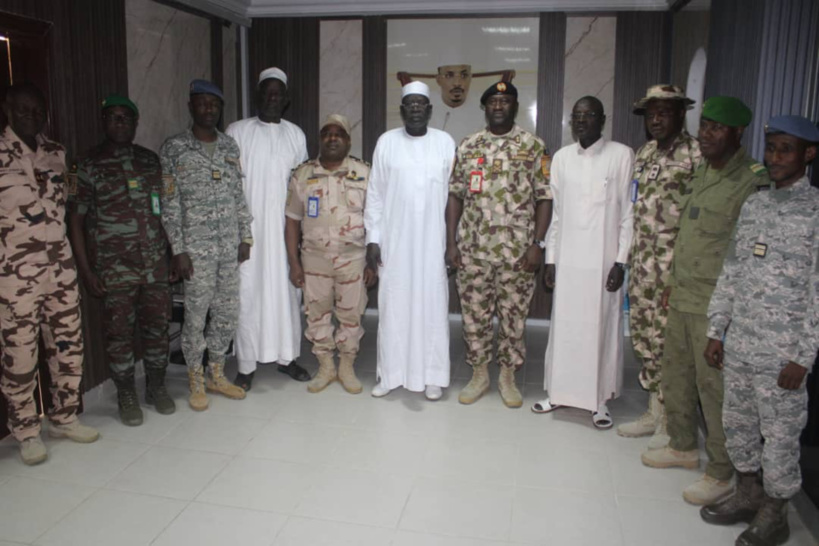 Tchad : le commandant de la FMM visite le ministre des Armées et demande un soutien renforcé Tchad : le commandant de la FMM visite le ministre des Armées et demande un soutien renforcé