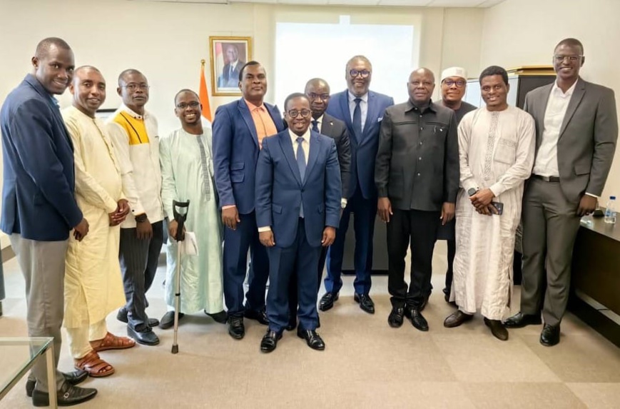 Le Tchad s'inspire de la Côte d'Ivoire pour renforcer sa campagne de vaccination Le Tchad s'inspire de la Côte d'Ivoire pour renforcer sa campagne de vaccination