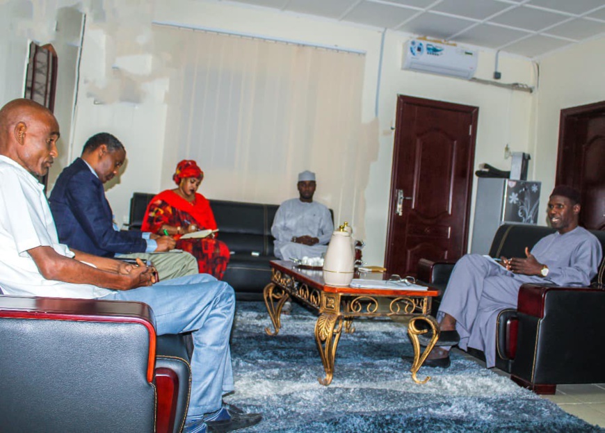 Tchad : le DGA de l’ADAC reçoit le représentant de Ethiopian Airlines Tchad : le DGA de l’ADAC reçoit le représentant de Ethiopian Airlines