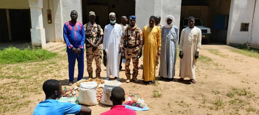 Tchad : des présumés voleurs des vivres et non vivres appréhendés au Moyen-Chari Tchad : des présumés voleurs des vivres et non vivres appréhendés au Moyen-Chari