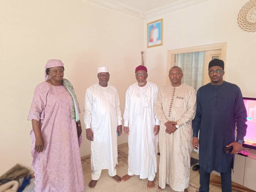 Elections couplées au Tchad : Une délégation tchadienne s'imprègne de l'expérience électorale camerounaise Elections couplées au Tchad : Une délégation tchadienne s'imprègne de l'expérience électorale camerounaise