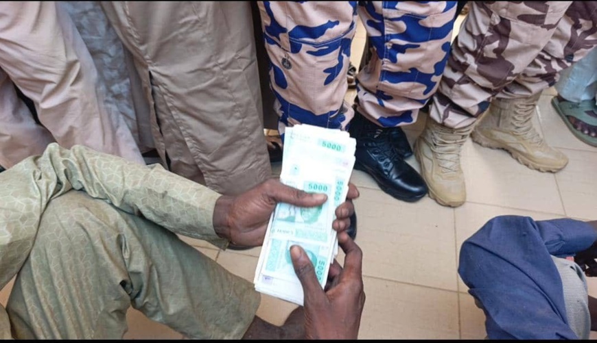 Tchad : démantèlement d’un réseau de faux billets de banque Tchad : démantèlement d’un réseau de faux billets de banque